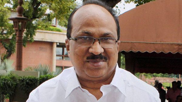 കോണ്‍ഗ്രസിന് നേതൃത്വമില്ല; ചിന്തന്‍ ശിബിരത്തില്‍ ചിന്ത ഉണ്ടായിരുന്നോയെന്ന് കെവി തോമസ്