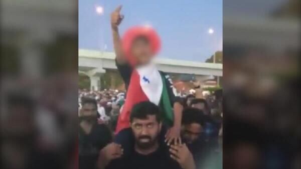 ആലപ്പുഴയിലെ പ്രകോപന മുദ്രാവാക്യം; കുട്ടിയെ മുദ്രാവാക്യം വിളിക്കാന്‍ പഠിപ്പിച്ചത് എസ്ഡിപിഐ നേതാവ്