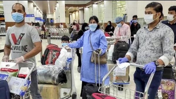 കോവിഡ് ഇല്ലാതാക്കിയത് പ്രവാസികളുടെ തൊഴില്‍; മടങ്ങിയെത്തിയത് 14 ലക്ഷം, മൂന്നര ലക്ഷത്തിന് പണിയില്ല