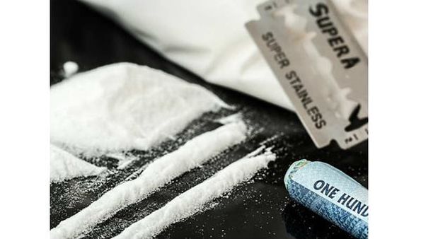 ലക്ഷദ്വീപ് തീരത്ത് മയക്കുമരുന്ന് വേട്ട; 1500 കോടിയുടെ ഹെറോയിന്‍ പിടികൂടി; സംഘത്തില്‍ മലയാളികളും