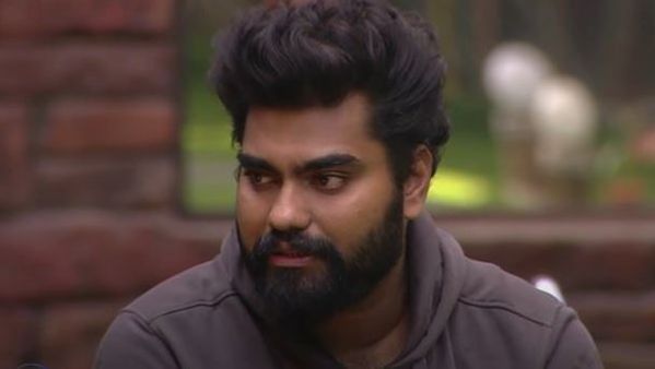 ദില്‍ഷാ ഡു യൂ ലൗ മി, യെസ് ഓര്‍ നോ? ബിഗ് ബോസ് വീട്ടില്‍ പ്രേക്ഷകര്‍ കാത്തിരുന്ന ചോദ്യം