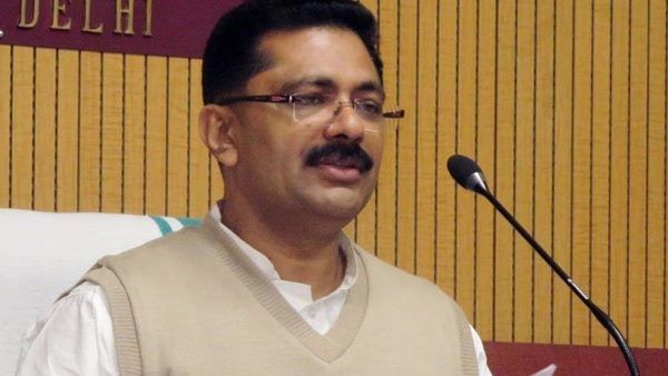 പ്രവാസികള്‍ക്ക് ഉപകാരം ചെയ്യാനായില്ലെങ്കിലും ഉപദ്രവിക്കരുത്: പ്രതിപക്ഷത്തിനെതിരെ കെടി ജലീല്‍