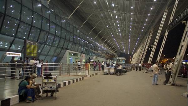 ശ്രീലങ്കയിലെ സാമ്പത്തിക പ്രതിസന്ധിയിൽ ലാഭം കൊയ്ത് തിരുവനന്തപുരം വിമാനത്താവളം