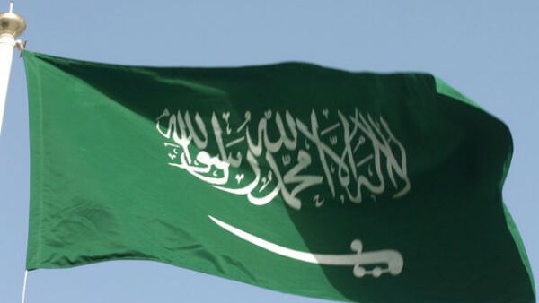 ഇന്ത്യയടക്കമുള്ള രാജ്യങ്ങളിലേക്ക് ഏര്‍പ്പെടുത്തിയ യാത്രാ നിയന്ത്രണം നീക്കി സൗദി അറേബ്യ