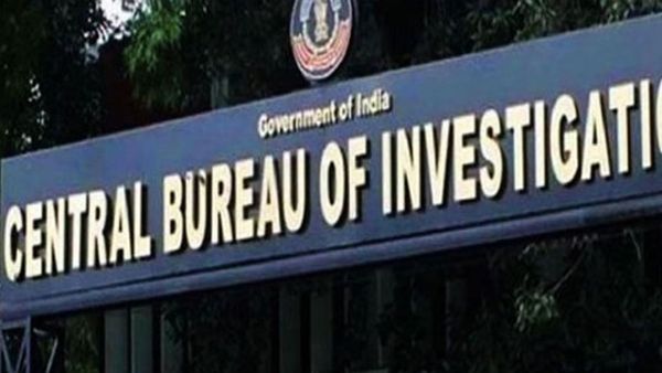 ആറ് വർഷം മുമ്പുള്ള കൊലപാതകം; ഹിമാചൽ ഹൈക്കോടതിയിലെ ചീഫ് ജസ്റ്റിസിന്റെ മകളെ അറസ്റ്റ് ചെയ്ത് സിബിഐ