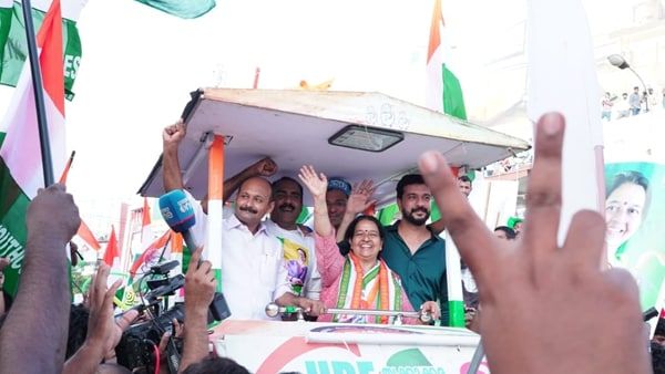 പിടി പകര്‍ന്നുതന്ന നീതിയുടെയും നിലപാടിന്റെയും വിജയം; ഓര്‍മ്മകള്‍ക്ക് മുന്നില്‍ സമര്‍പ്പിക്കുന്നെന്ന് ഉമ തോമസ്