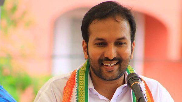 'ഒരു കരിയില പോലും കത്താത്ത 'ഭീകരാക്രമണമോ'?'; അടിയന്തരപ്രമേയത്തില്‍ ചോദ്യങ്ങളുമായി പിസി വിഷ്ണുനാഥ്