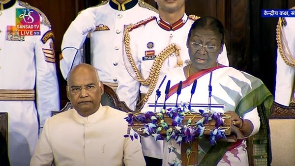 'ദരിദ്രര്‍ക്ക് സ്വപ്‌നം കാണുക മാത്രമല്ല അവ യാഥാര്‍ത്ഥ്യമാക്കാനും കഴിയും', ആദ്യ പ്രസംഗത്തിൽ രാഷ്ട്രപതി