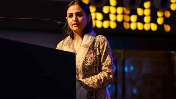 പുലിറ്റ്സര്‍ ജേതാവും കശ്മീരി ഫോട്ടോ ജേണലിസ്റ്റുമായ സന ഇര്‍ഷാദിന് വിദേശയാത്രാ വിലക്ക്, എയര്‍പോര്‍ട്ടില്‍ തടഞ്ഞു