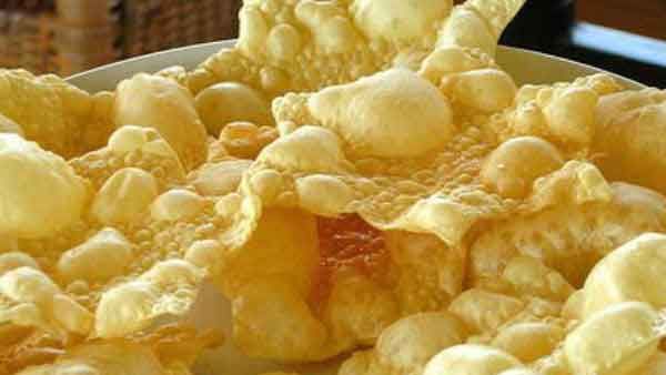 പപ്പട തല്ലിന് പിന്നില്‍ 8 യുവാക്കള്‍, ഓഡിറ്റോറിയം ഉടമയ്ക്ക് നഷ്ടമായത് ഒന്നരലക്ഷം