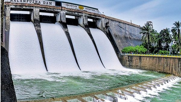 മലമ്പുഴ ഡാമിന്റെ നാല് ഷട്ടറുകൾ തുറുന്നു; തീരത്തുള്ളവർക്ക് അതീവ ജാഗ്രത നിർദ്ദേശം