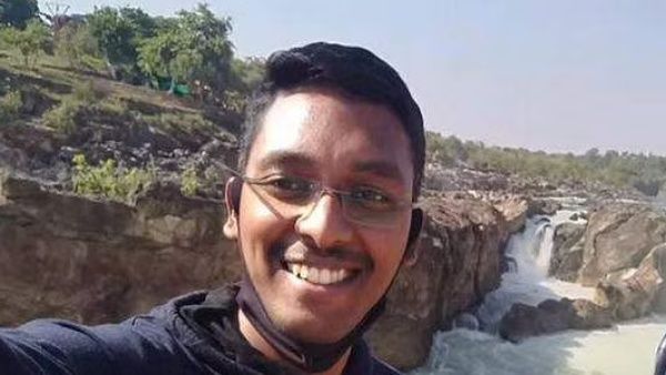 കാണാതായ മലയാളി സൈനികന്റെ മൃതദേഹം കണ്ടെത്തി; മിന്നൽ പ്രളയത്തിൽപ്പെട്ടെന്ന് സംശയം