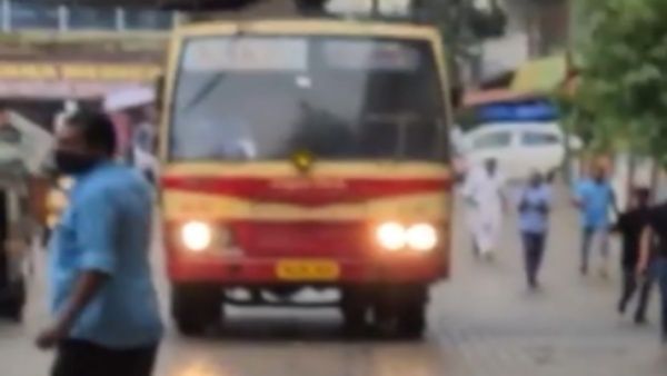 യാത്രക്കാരന് ബസിൽ ഹൃദയാഘാതം, റൂട്ട് മാറ്റി ആശുപത്രിയിലേക്ക് പാഞ്ഞ് കെഎസ്ആർടിസി