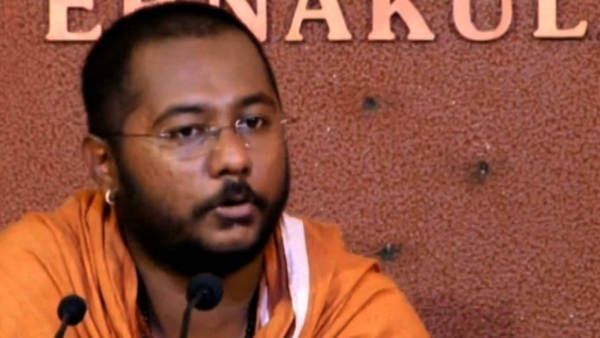 അടുത്തതായി നിരോധിക്കാന്‍ പോകുന്നത് സിപിഎമ്മിനെ, പ്രവചനമാണെന്ന് ഭദ്രാനന്ദ