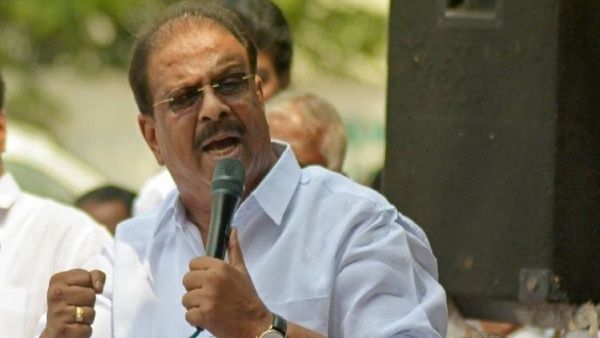 'തെറ്റ് ഏറ്റെടുത്ത് മാപ്പ് പറഞ്ഞു', സവർക്കർ പോസ്റ്ററിൽ നടപടിയില്ലെന്ന് കെ സുധാകരൻ