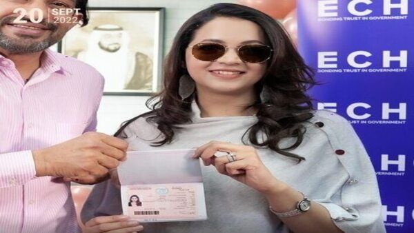 ആ നേട്ടത്തിന്റെ പട്ടികയിലേക്ക് ഇതാ ഭാവനയും, യുഎഇയുടെ ഗോള്‍ഡന്‍ വിസ സ്വന്തമാക്കി ഭാവന