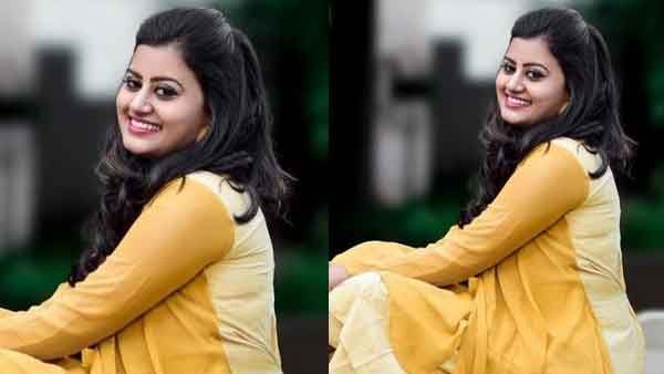 'ലോകം മുഴുവന്‍ പുരുഷാധിപത്യമുണ്ട്.. പക്ഷെ അമ്മയിലില്ല... ഉദാഹരണം ശ്വേത മേനോന്‍'; അന്‍സിബ