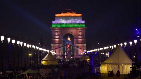 പേര് മാറ്റത്തിന് പിന്നാലെ, ഇന്ത്യാ ഗേറ്റിലെ കര്‍ത്തവ്യ പാതയില്‍ ഐസ്‌ക്രീം വണ്ടികള്‍ക്ക് പുതിയ നിയമം