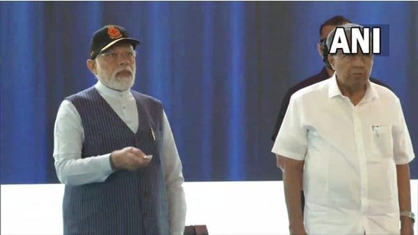 'കേരള തീരത്ത് പുതിയ സൂര്യോദയം': വിക്രാന്ത് ഓരോ ഇന്ത്യക്കാരന്റേയും അഭിമാനമെന്നും നരേന്ദ്ര മോദി