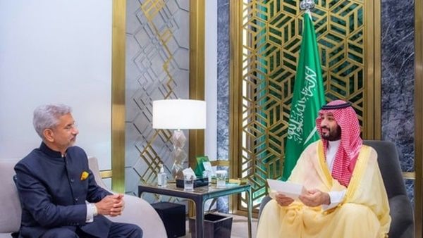 ഉഭയകക്ഷി ബന്ധത്തിന് ഊന്നൽ; മുഹമ്മദ് ബിൻ സൽമാൻ രാജകുമാരനുമായി കൂടിക്കാഴ്ച നടത്തി എസ് ജയശങ്കർ