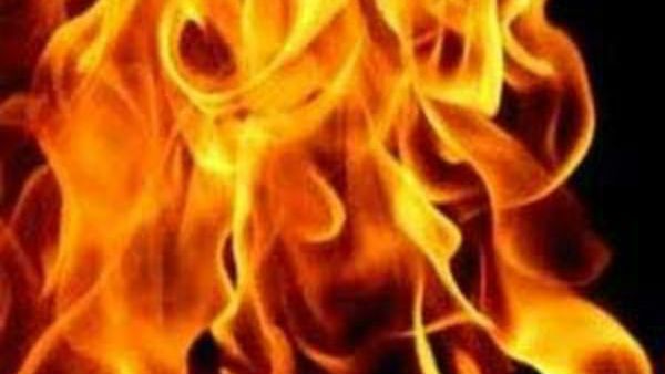 കണ്ണൂര്‍ നഗരത്തിലെ മൊത്തവിതരണസ്ഥാപനം കത്തിനശിച്ചു: 25 ലക്ഷം രൂപയുടെ നഷ്ടം