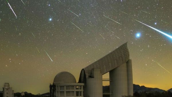 ഒക്ടോബര്‍ മാസത്തിലെ വര്‍ണക്കാഴ്ച്ച; ഓറിയോനിഡ് ഉല്‍ക്കാവര്‍ഷം ഇന്ന് കാണാം, ചെയ്യേണ്ടത് ഇക്കാര്യങ്ങള്‍