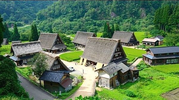 എന്തൊരു ഭംഗിയാണ് ഈ കൊട്ടാരത്തിന്, കണ്ണെടുക്കാനാവില്ല; പൂച്ച ഇതിലുണ്ട്, 10 സെക്കന്‍ഡില്‍ കണ്ടെത്തണം