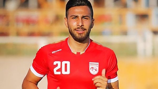 ഹിജാബ് വിരുദ്ധ പ്രക്ഷോഭം: ഫുട്‌ബോള്‍ താരത്തെ തൂക്കിക്കൊല്ലാൻ വിധിച്ച് ഇറാൻ, വൻ പ്രതിഷേധം