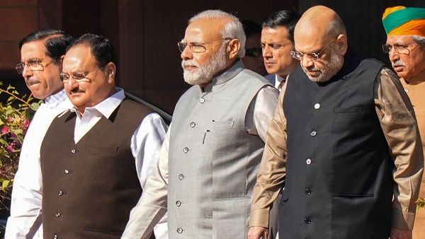 കേന്ദ്രമന്ത്രി സഭയിലേക്ക് പുതുമുഖങ്ങൾ? തിരഞ്ഞെടുപ്പ് ലക്ഷ്യം വെച്ച് അഴിച്ച് പണിക്ക് ബിജെപി