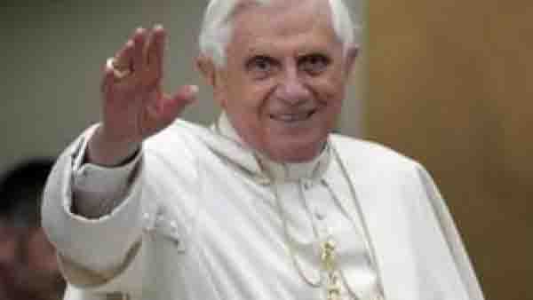 മുന്‍ പോപ്പ് എമിരിറ്റസ് ബനഡിക്ട് പതിനാറാമന്‍ അന്തരിച്ചു