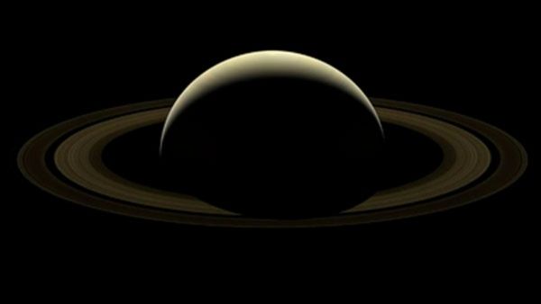 ശനിയുടെ ഉപഗ്രഹം ടൈറ്റന്‍ ഭൂമിക്ക് സമാനം, തടാകങ്ങളും, സമുദ്രങ്ങളും, ഞെട്ടിച്ച കണ്ടെത്തല്‍