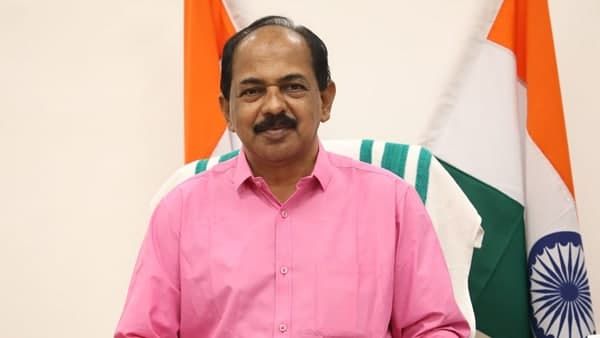 ഡിസംബറിലെ റേഷൻ വിതരണം ജനുവരി 5 വരെ നീട്ടിയത് പിൻവലിച്ചു; നാളെ അവധി