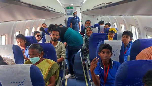 ഇത് സ്വപ്നയാത്ര; മുളിയാറില്‍ നിന്ന് തലസ്ഥാനത്തേക്ക് പറന്ന് ബാലസഭ കുട്ടി കൂട്ടം