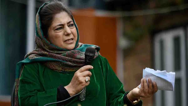 ബിജെപി ഭരണത്തിന് കീഴില്‍ ഹിന്ദുക്കള്‍ ദരിദ്രരായി; കശ്മീര്‍ പരീക്ഷണശാലയാക്കുന്നെന്ന് മുഫ്തി