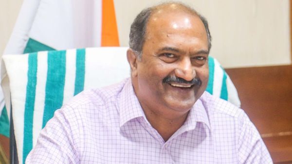 കേരള ബജറ്റ്: ന്യൂ എനര്‍ജി പാര്‍ക്കിന് 10 കോടി, കൊച്ചിയിലും തിരുവനന്തപുരത്തും ഹൈഡ്രജന്‍ ഹബ്ബ് വരും