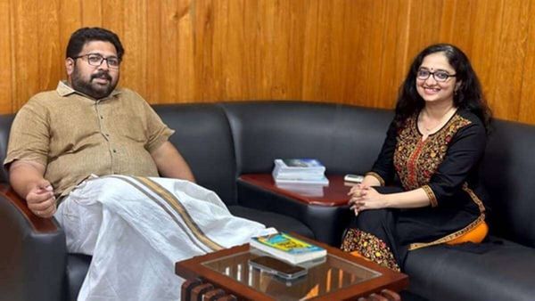 'എന്തൊരു നല്ലൊരച്ഛന്‍ എന്നായിരിക്കും പ്രതികരണം; ആ സംഭവത്തിന് ശേഷം ഞാനും ശബരിയും ചിന്തിച്ചു'