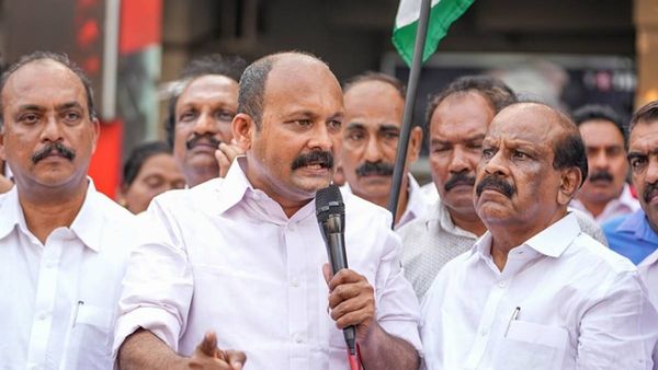 'കേസ്,അറസ്റ്റ് എന്നൊക്കെ പറഞ്ഞ് പേടിപ്പിക്കാൻ വരരുത്. മീശ പിരിക്കലൊക്കെ പിള്ളേരോട് മതി'; വീണ്ടും ഷിയാസ്