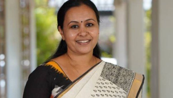 115 ചോദ്യങ്ങൾ..മന്ത്രി വീണാ ജോർജ് മറുപടി കൊടുത്തത് നാലെണ്ണത്തിന് മാത്രം..!!