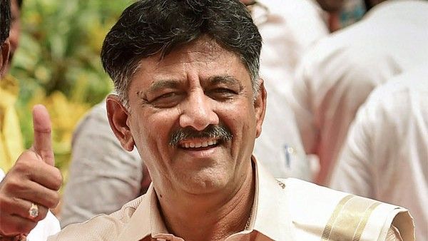 കോണ്‍ഗ്രസ് തൂത്തുവാരും; ഒറ്റയ്ക്ക് ഭരിക്കും... കര്‍ണാടകയില്‍ പുതിയ സര്‍വ്വെ ഫലം