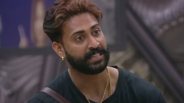  'നോ ബോഡി ടച്ചിങ്, ഭാര്യയ്ക്ക് ഇഷ്ടമല്ല,'; റോണ്‍സണ്‍ എന്താ ഇങ്ങനെ, അമ്പരപ്പ്, പിന്നാലെ രഹസ്യം പൊട്ടി