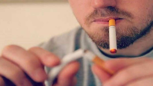 പുകവലിക്കാൻ ഇടവേള എടുത്ത തൊഴിലാളിക്ക് പിഴ 9 ലക്ഷം