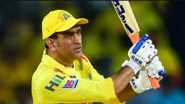 സച്ചിനെയും കോലിയെയും കണ്ടിട്ടുണ്ട്, ഇതുപോലൊരു പ്ലെയറെ കണ്ടിട്ടില്ല; ധോണി വേറെ ലെവലെന്ന് പാക് താരം