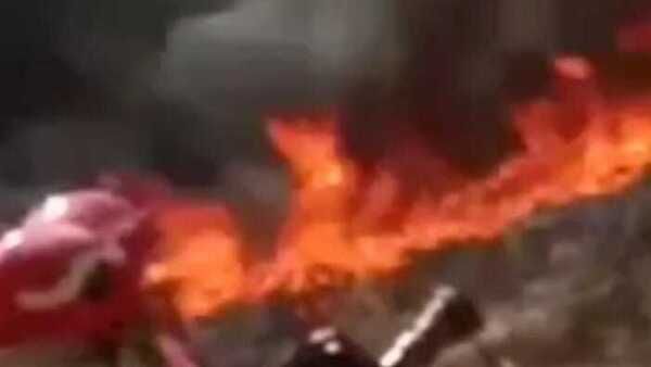 കൂത്തുപറമ്പില്‍ ഹരിതകര്‍മ്മസേന ശേഖരിച്ച പ്ലാസ്റ്റിക്ക് മാലിന്യങ്ങള്‍ കത്തിച്ചു