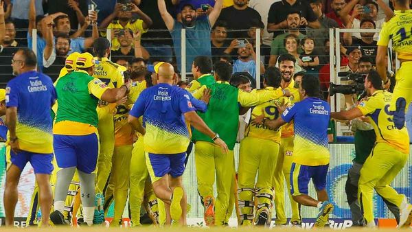 IPL 2023: ചെന്നൈ ശരിക്കും സൂപ്പര്‍ കിംഗ്‌സ്... അവസാന പന്തില്‍ ആവേശ ജയം, അഞ്ചാം കിരീടം