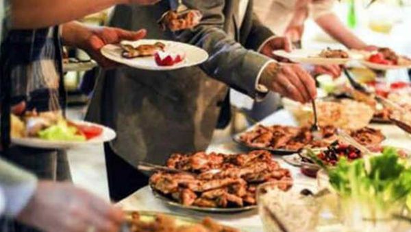 ഗുണനിലവാരം സൂക്ഷിക്കുന്ന ഹോട്ടലുകളുടെ വിവരവും ലൊക്കേഷനും അറിയാം; 'ഈറ്റ് റൈറ്റ്' ആപ്പ് നാളെ മുതൽ