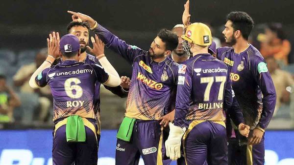 IPL 2023: ഇത് വല്ലാത്തൊരു സീസണ്‍ തന്നെ..!! പ്ലേ ഓഫിലെ സാധ്യതകള്‍ ത്രില്ലടിപ്പിക്കും
