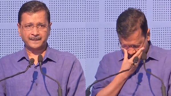 'ഇത് സിസോദിയയുടെ സ്വപ്‌നമായിരുന്നു..'; പുതിയ സ്‌കൂളിന്റെ ഉദ്ഘാടനത്തിനിടെ വിതുമ്പി കെജ്രിവാള്‍, വീഡിയോ