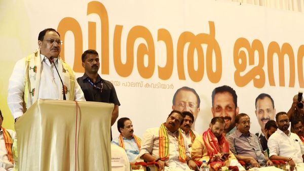 മോദി സർക്കാർ കേരളത്തിന് വേണ്ടി ചെയ്യുന്ന വികസന കാര്യങ്ങൾ സംസ്ഥാന സർക്കാർ മറച്ചുവെക്കുന്നു: ജെപി നദ്ദ