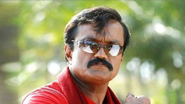 ഭീമന്‍ രഘു സിപിഎമ്മില്‍; എകെജി സെന്ററിലെത്തിയ താരത്തെ സ്വീകരിച്ച് എംവി ഗോവിന്ദന്‍