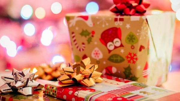 മുന്‍ കാമുകിയുടെ അപ്രതീക്ഷിത സമ്മാനം; സര്‍പ്രൈസ് അറിയാന്‍ തുറന്നപ്പോള്‍ യുവാവിന് കിട്ടിയത് ഇക്കാര്യം!!